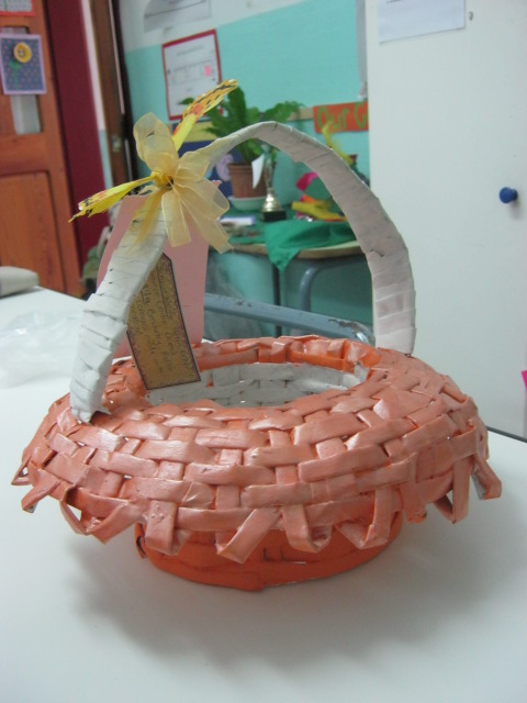 Paper-made Traditional Maltese qoffa