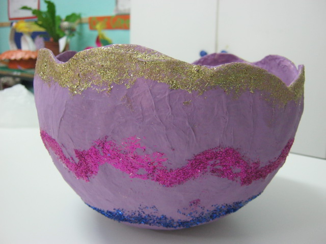 Paper-made Decorative vase holder
